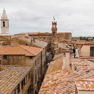 Rossellino ** Pienza